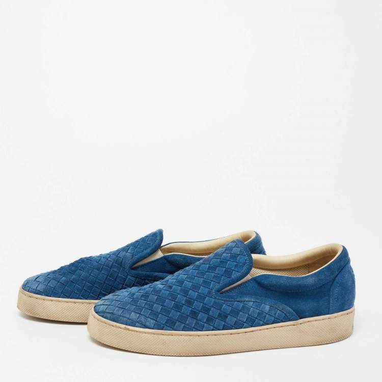 مملوكة مسبقًا Bottega Veneta Blue Intrecciato Suede Slip-On Sneakers Size 41