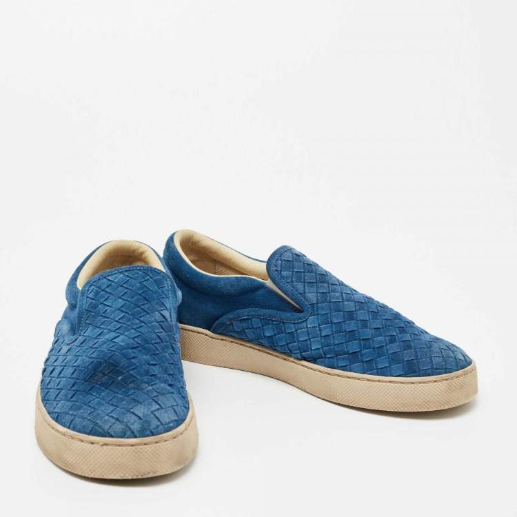 مملوكة مسبقًا Bottega Veneta Blue Intrecciato Suede Slip-On Sneakers Size 41