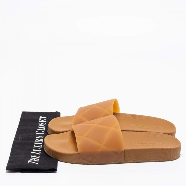 Pre Owned Bottega Veneta Brown Intrecciato Rubber Slide Sandals Size 42
