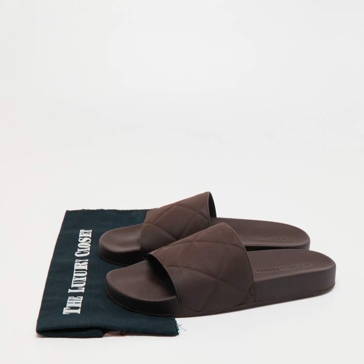 Pre Owned Bottega Veneta Dark Brown Intrecciato Rubber Slide Sandals Size 41