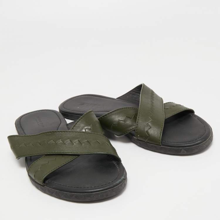 Pre Owned Bottega Veneta Green Leather Crisscross Flat Slides Size 44