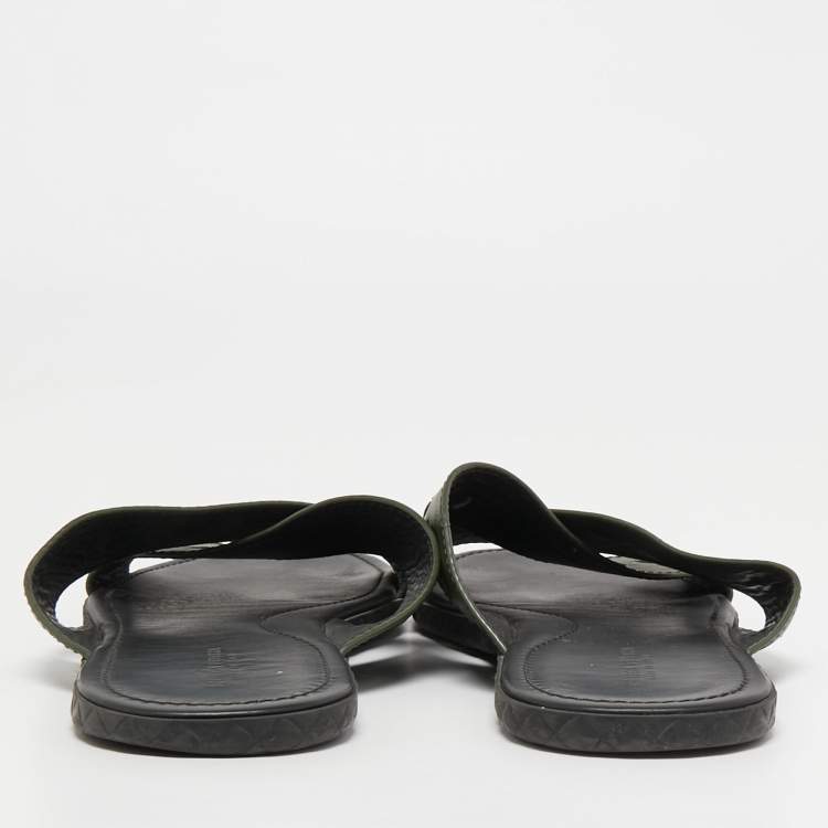 Pre Owned Bottega Veneta Green Leather Crisscross Flat Slides Size 44