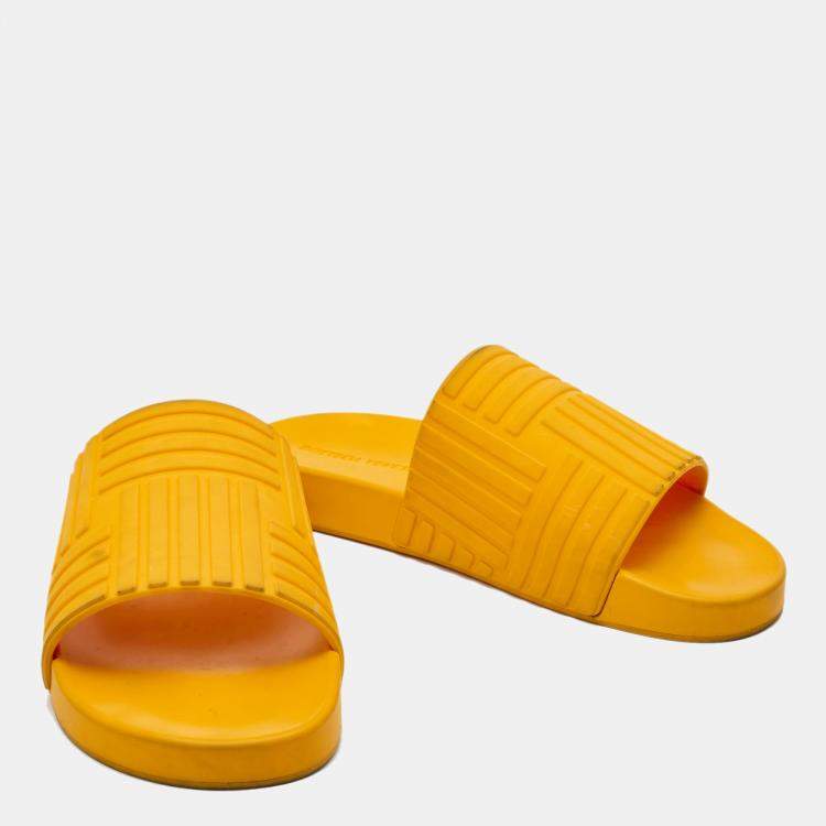 Pre Owned Bottega Veneta Orange Embossed Rubber Slides Size 41