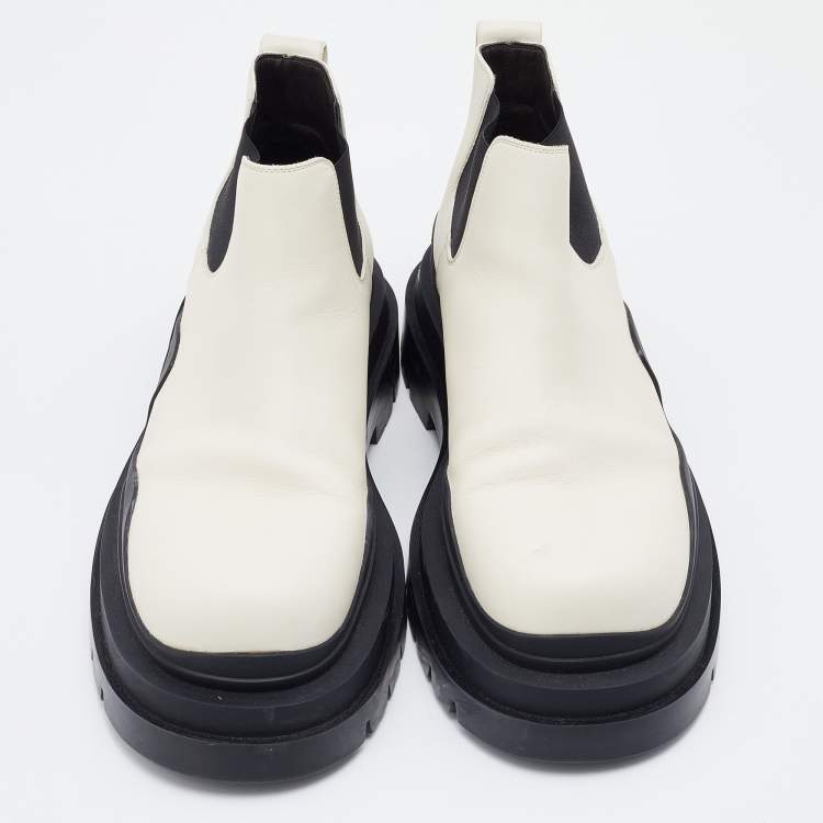 Pre Owned Bottega Veneta White Leather Tire Ankle Boots Size 44