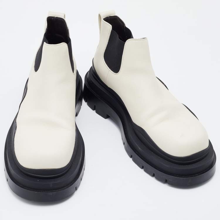 Pre Owned Bottega Veneta White Leather Tire Ankle Boots Size 44