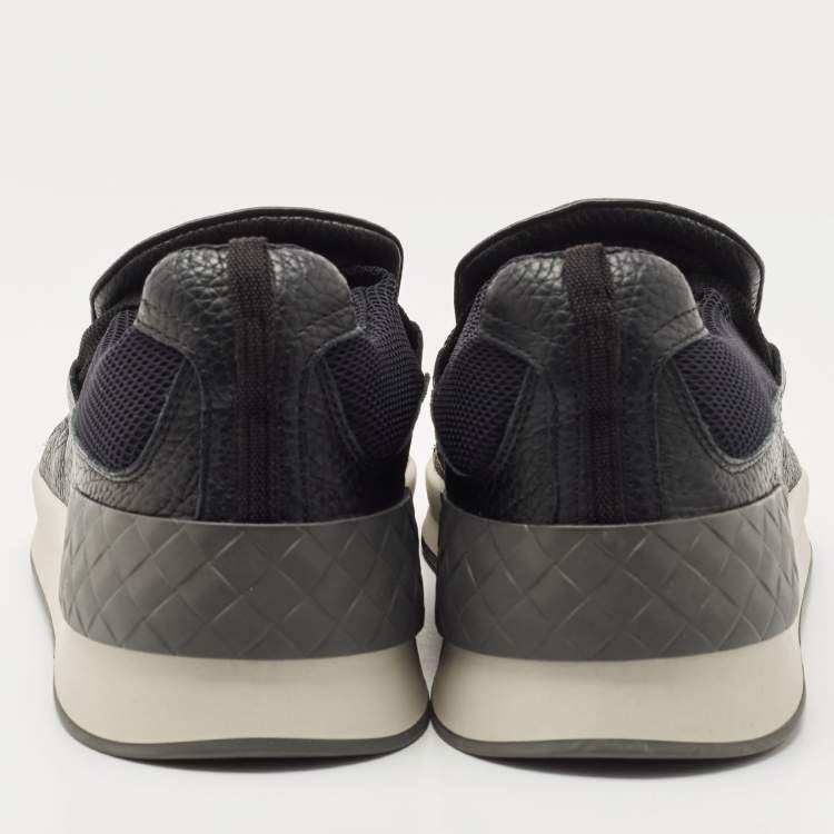 Pre Owned Bottega  Veneta Black Leather Low Top Sneakers Size 42