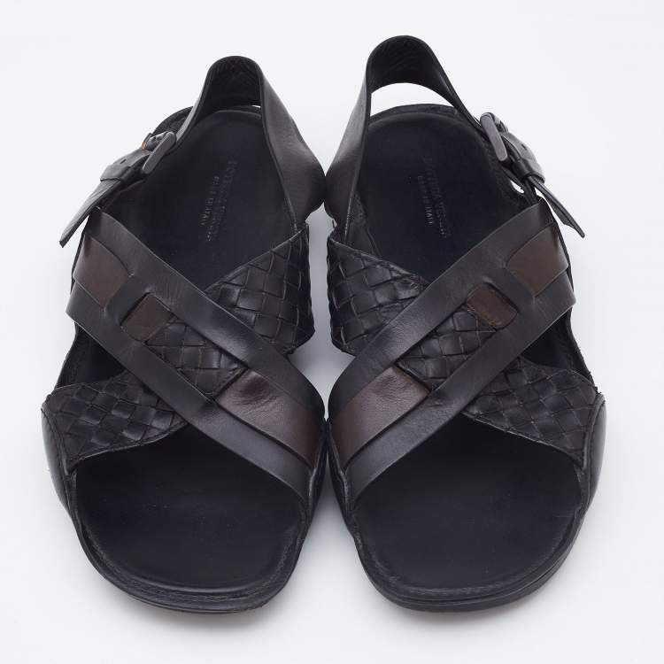 Pre Owned Bottega Veneta Black/Dark Brown Intrecciato Leather Criss Cross Flat Sandals Size 42.5