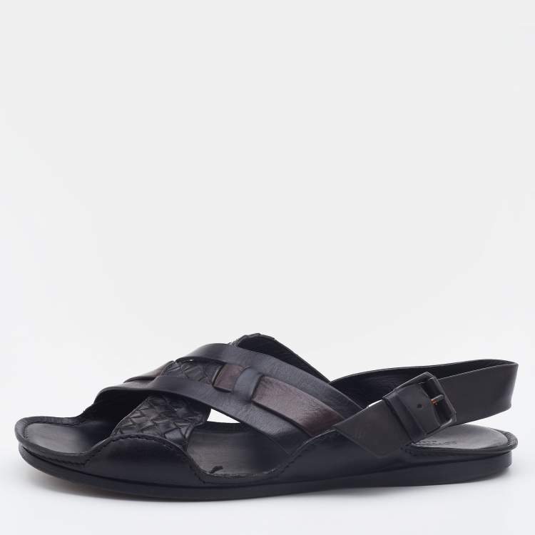 Pre Owned Bottega Veneta Black/Dark Brown Intrecciato Leather Criss Cross Flat Sandals Size 42.5