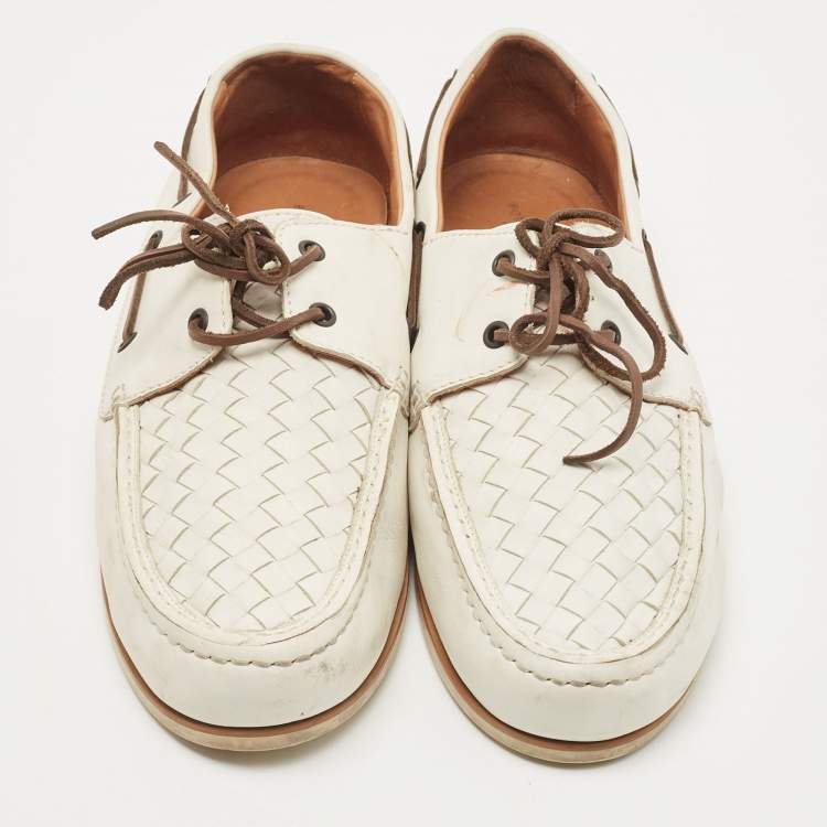Pre Owned Bottega Veneta White Intercciato Leather Lace Up Boat Loafers Size 43