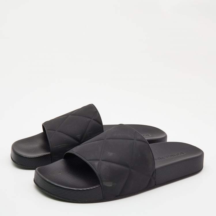 Bottega Veneta Black Rubber Pool Slides Size 41 Bottega Veneta TLC