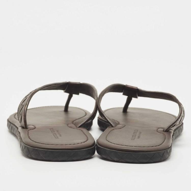 Pre Owned Bottega Veneta Brown Intrecciato Leather Thong Slide Flats Size 42