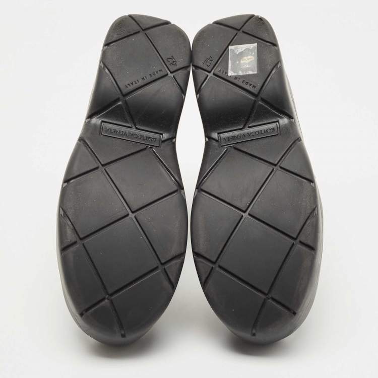 Pre Owned Bottega Veneta Black  Rubber Puddle Ankle Boot Size 42