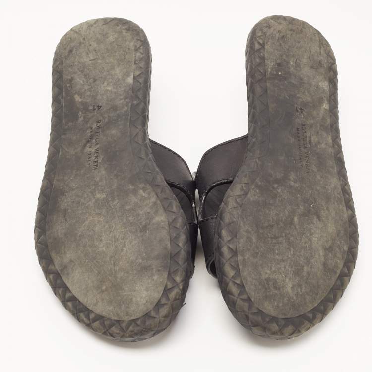 Pre Owned Bottega Veneta Black Leather Slide Sandals Size 41