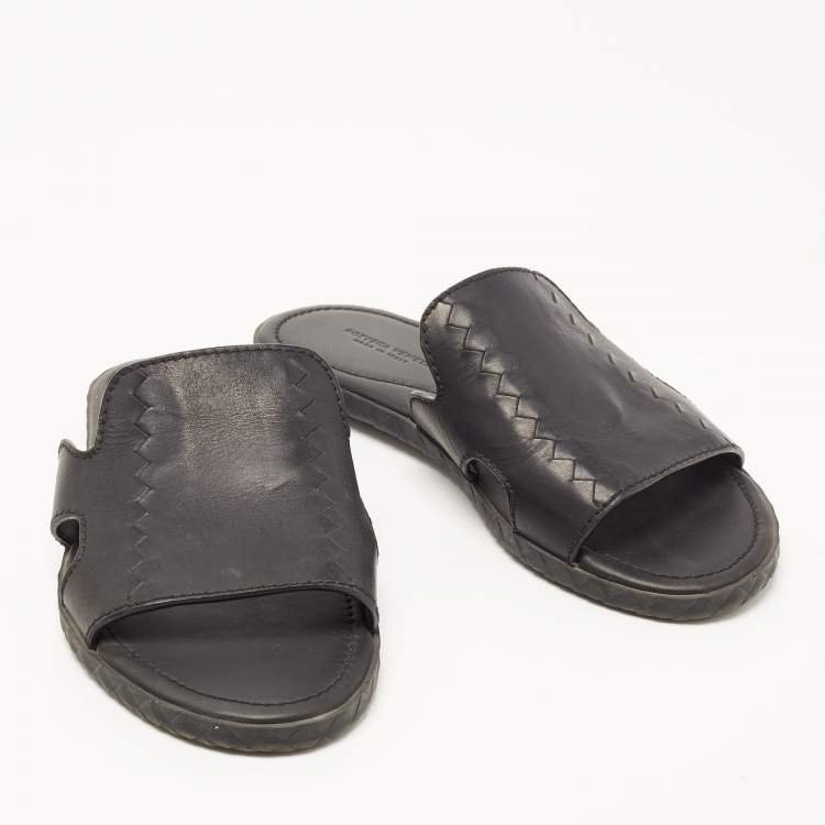 Pre Owned Bottega Veneta Black Leather Slide Sandals Size 41