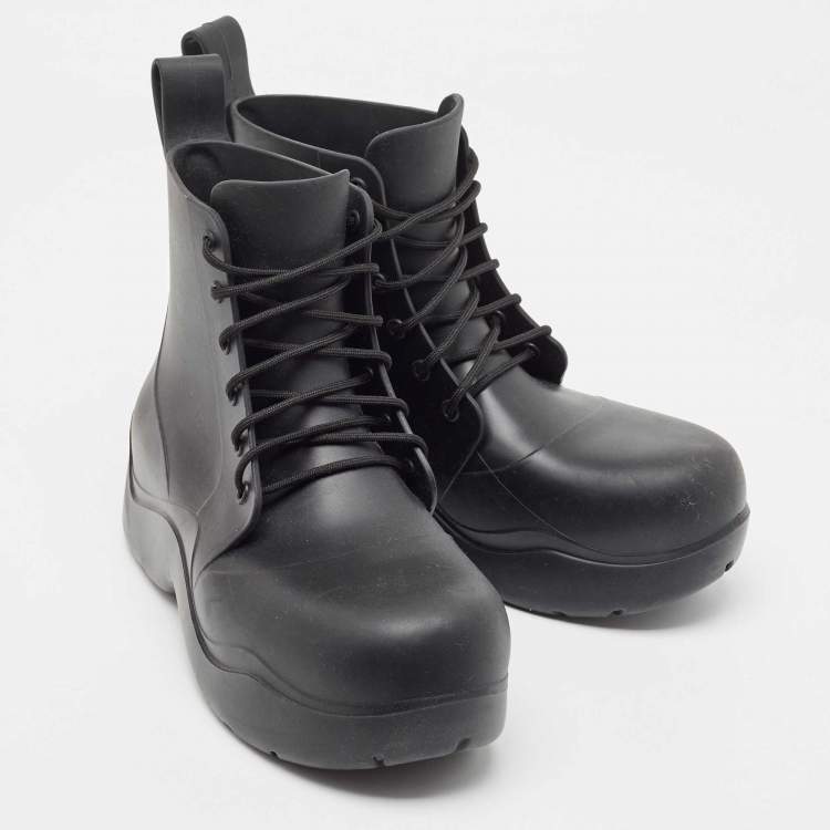 Pre Owned Bottega Veneta Black Rubber Lace Up Puddle Boots Size 41