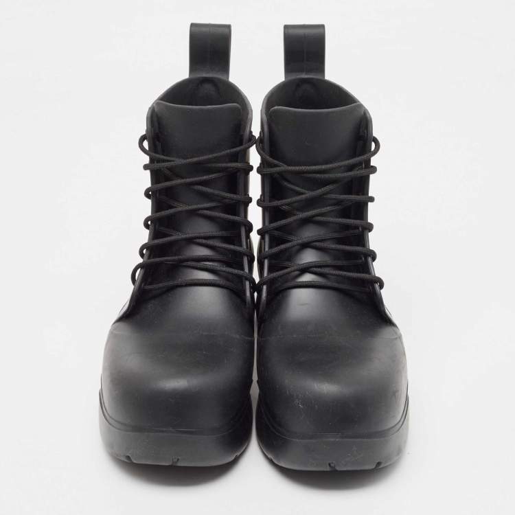 Pre Owned Bottega Veneta Black Rubber Lace Up Puddle Boots Size 41