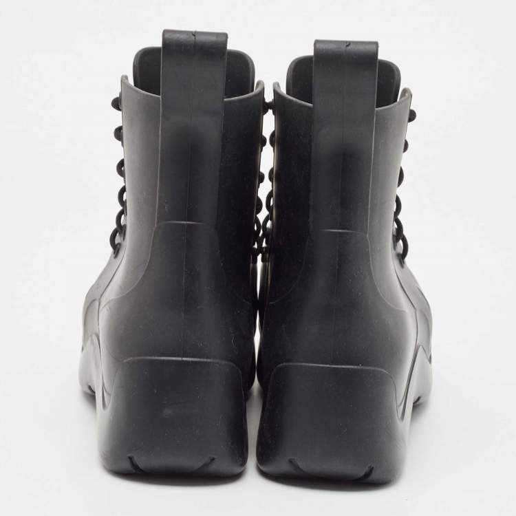 Pre Owned Bottega Veneta Black Rubber Lace Up Puddle Boots Size 41