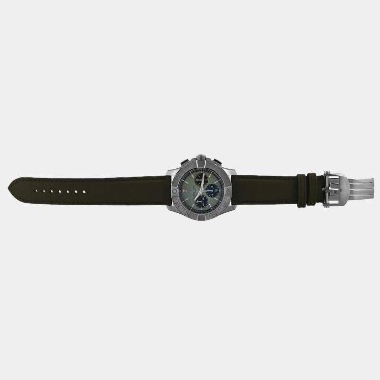 Pre Owned Breitling Green Stainless Steel Avenger AB0147101L1X1 Automatic Men's Wristwatch 44 mm