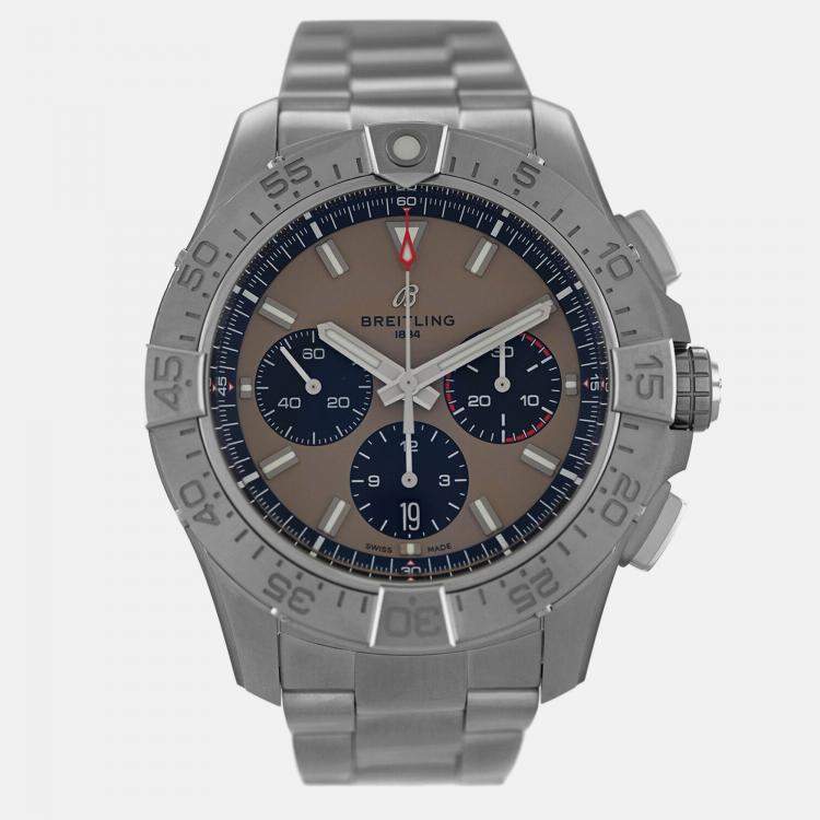 Pre Owned Breitling Avenger AB0147101A1A1 Automatic Brown Stainless Steel Men’s Wristwatch 44 mm