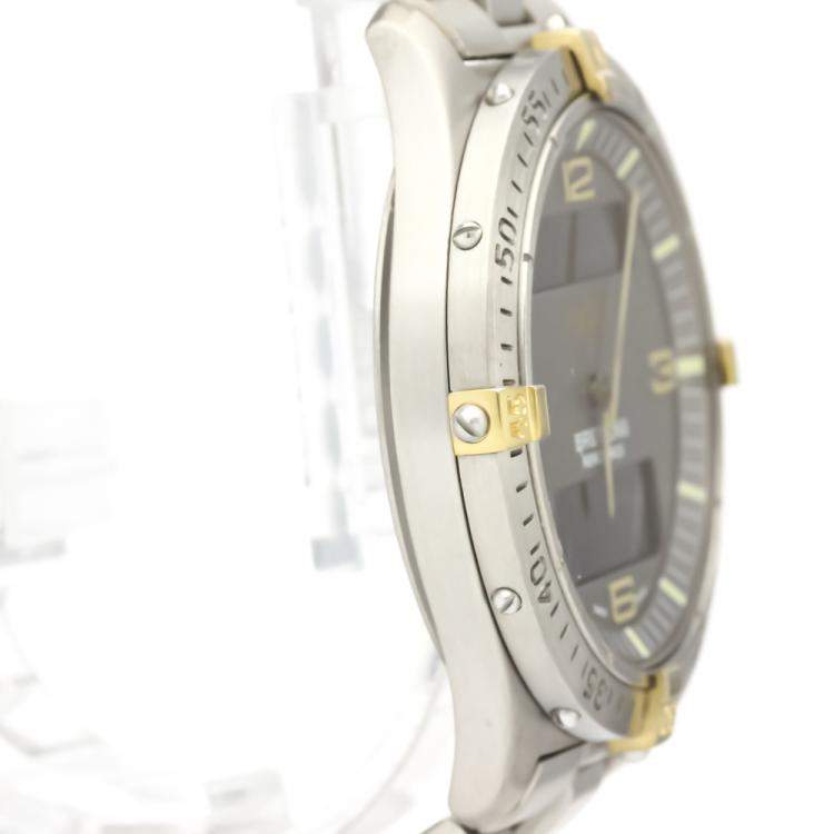 Pre Owned Breitling Grey 18K Yellow Gold And Titanium Aerospace F56062 Quartz Men's Wristwatch 40 MM