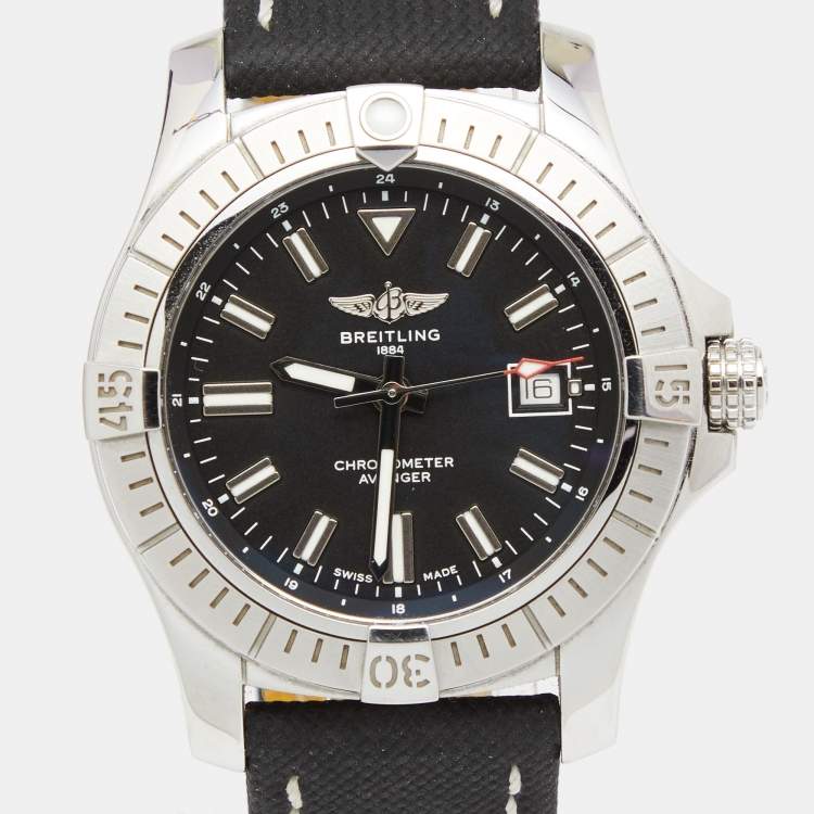 Pre Owned Breitling Black Stainless Steel Leather Avenger A17318101B1X1 Men's Wristwatch 43 mm
