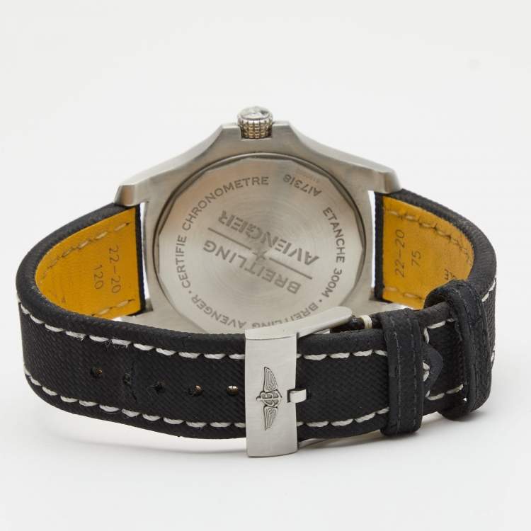 Pre Owned Breitling Black Stainless Steel Leather Avenger A17318101B1X1 Men's Wristwatch 43 mm