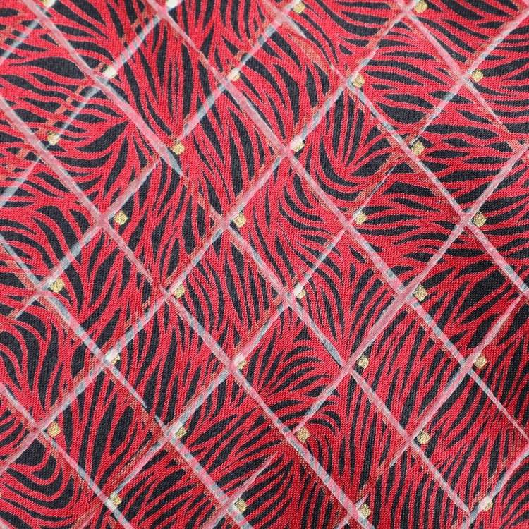 Pre Owned Brioni Red Diamond Pattern Silk Tie