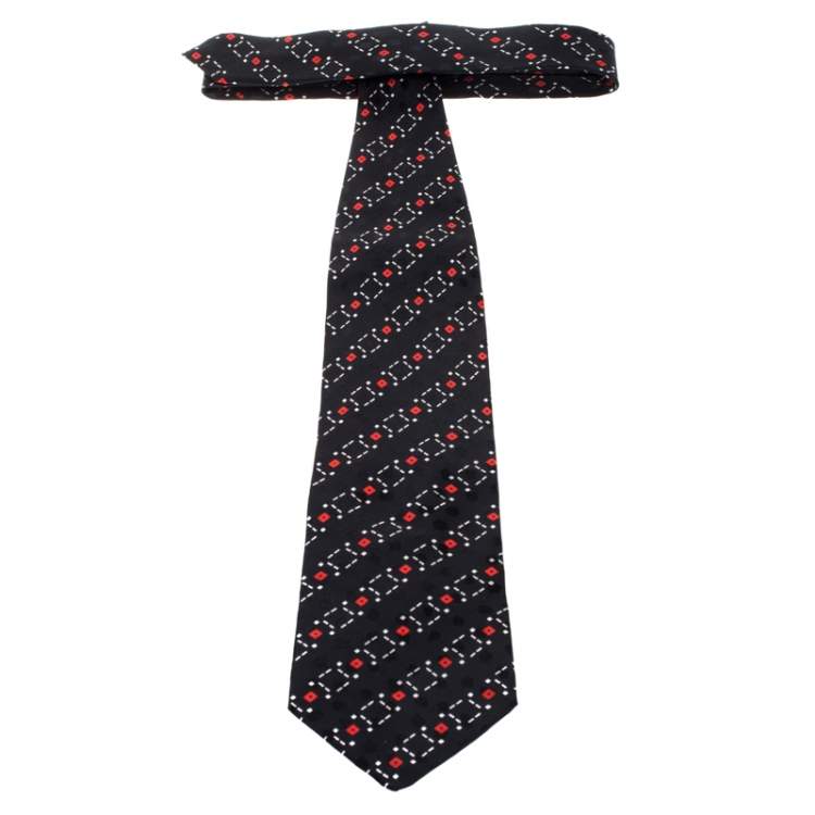 Pre Owned Brioni Black Geometirc Print Silk Traditional Tie