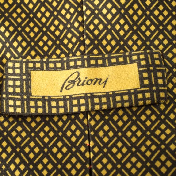 Pre Owned Brioni Vintage Yellow Diamond Patterned Traditional Silk Tie