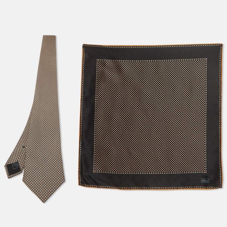 مملوكة مسبقًا Brioni Multicolor Printed Satin Silk Pocket Square and Traditional Tie 