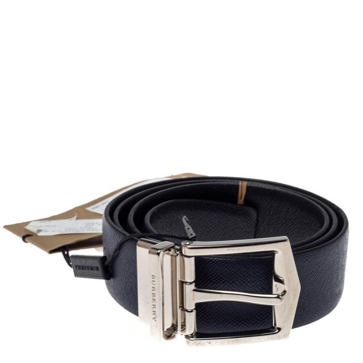 Pre Owned Burberry Navy Blue Leather James Reversible Belt 90CM