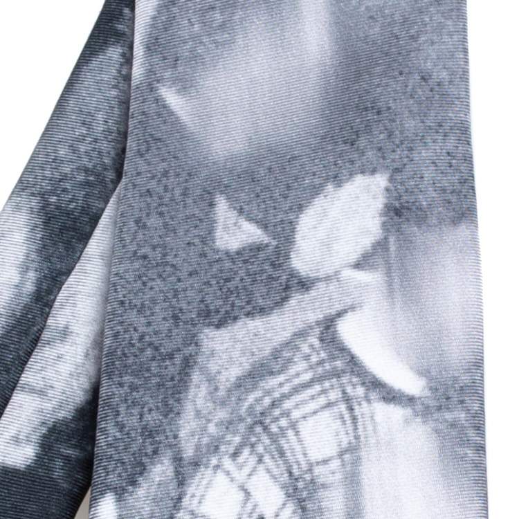 Pre Owned Burberry Monochrome Rave Print Silk Tie