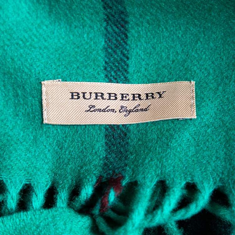 Pre Owned Burberry Green Checked Cashmere Fringed Muffler 