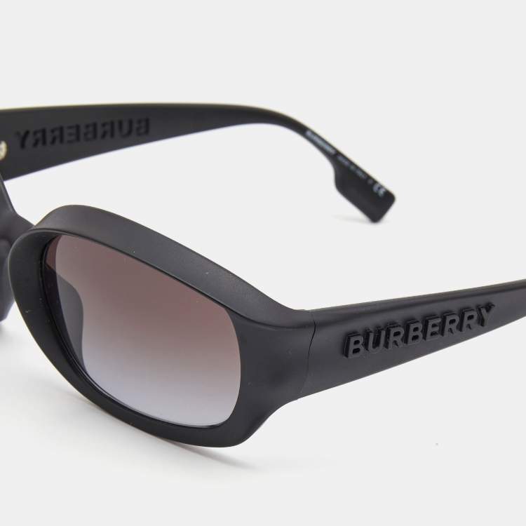 Pre Owned Burberry Black/Brown Gradient B4338 Milton Rectangle Sunglasses