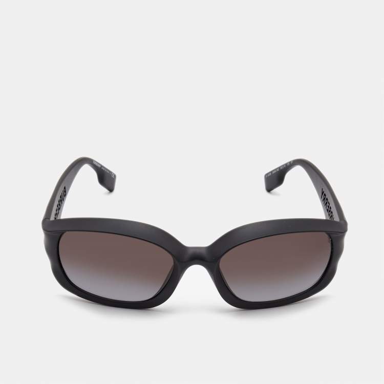 Pre Owned Burberry Black/Brown Gradient B4338 Milton Oval Sunglasses
