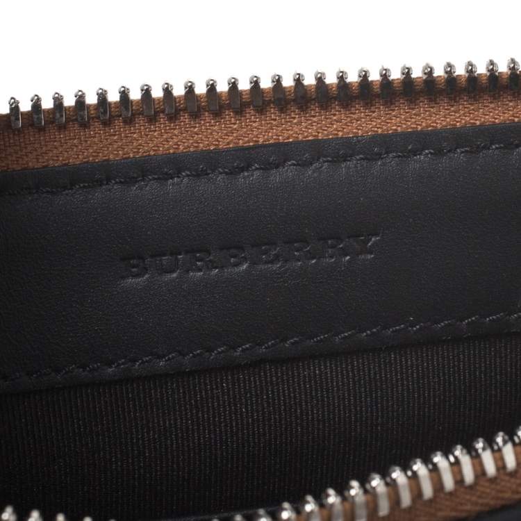 Pre Owned Burberry Black Leather Edin Zip Pouch