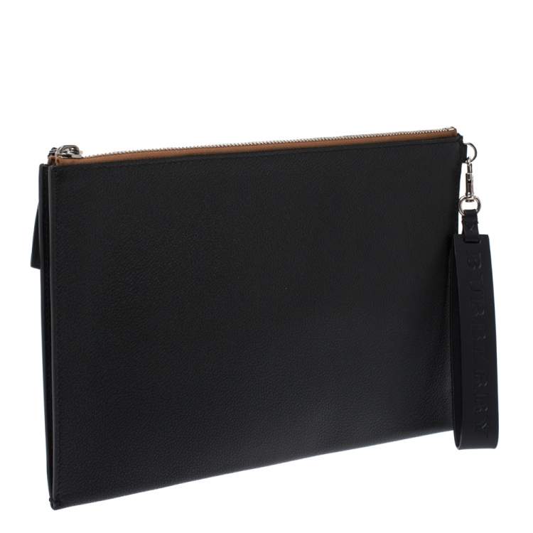 Pre Owned Burberry Black Leather Edin Zip Pouch