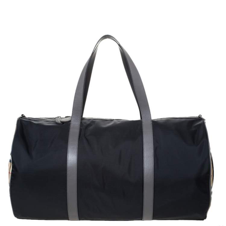 Pre Owned Burberry Black/Beige Nylon Large Kennedy Duffle Bag