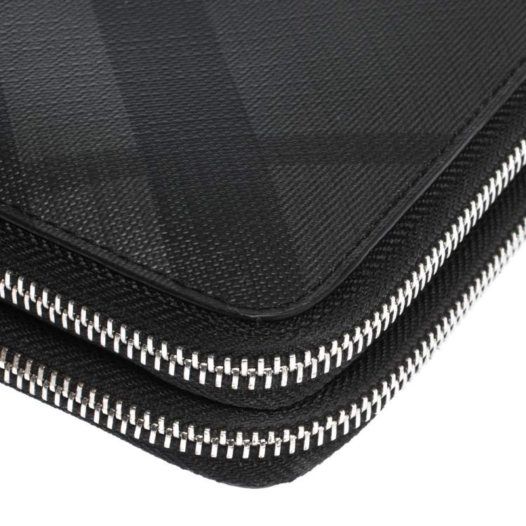 Pre Owned Burberry Black House Check Coated Canvas and Leather Reeves Double Zip Wallet 