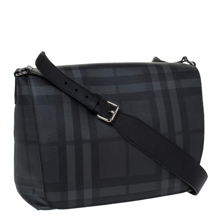 Pre Owned Burberry Black Check PVC and Leather Large Burleigh Messenger Bag