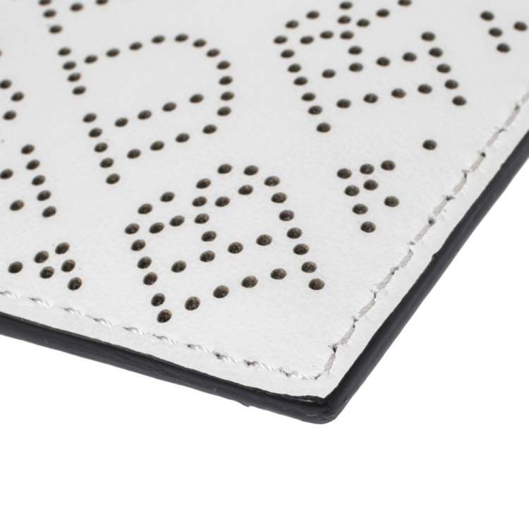 Pre Owned Burberry White Perforated Leather Sandon Card Holder