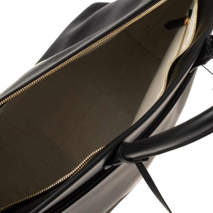 Pre Owned Burberry Black Leather Extra Large Society Top Handle Bag
