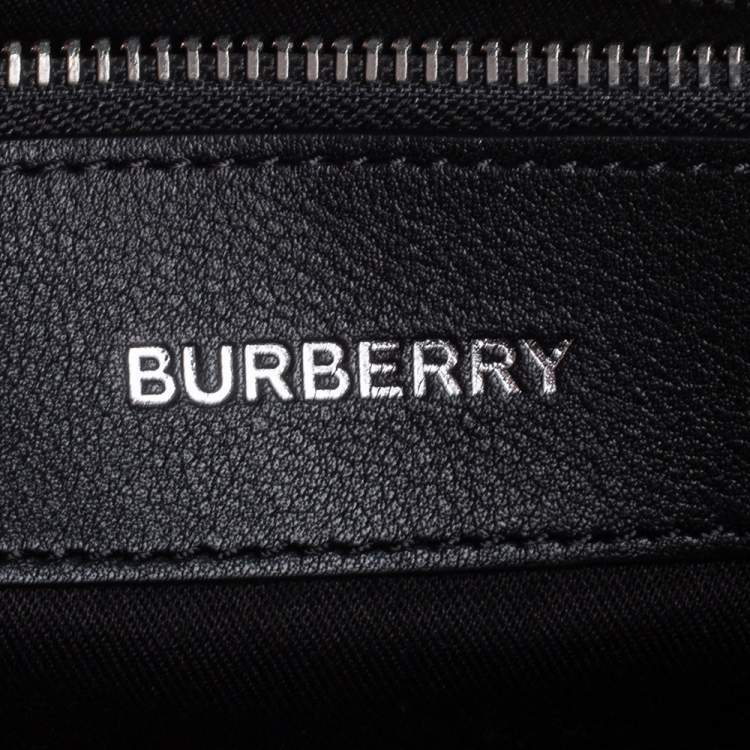 مملوكة مسبقًا Burberry Dark Charcoal Beat Check PVC and Leather Messenger Bag