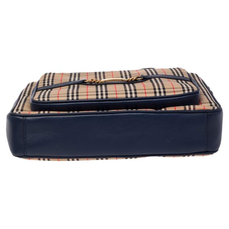 Pre Owned Burberry Blue/Beige 1983 Knight Check Canvas and Leather Camera Bag