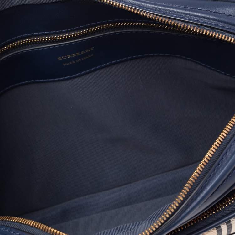 Pre Owned Burberry Blue/Beige 1983 Knight Check Canvas and Leather Camera Bag