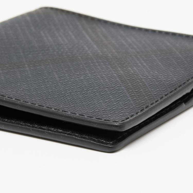 Pre Owned Burberry Navy Blue/Black London Check Leather Bifold Wallet
