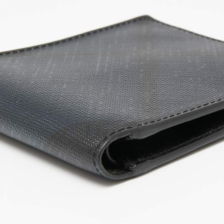 Pre Owned Burberry Navy Blue/Black London Check Leather Bifold Wallet