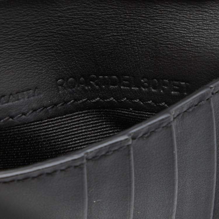 مملوكة مسبقًا Burberry Blue/Green Crest Print Leather Bifold Wallet