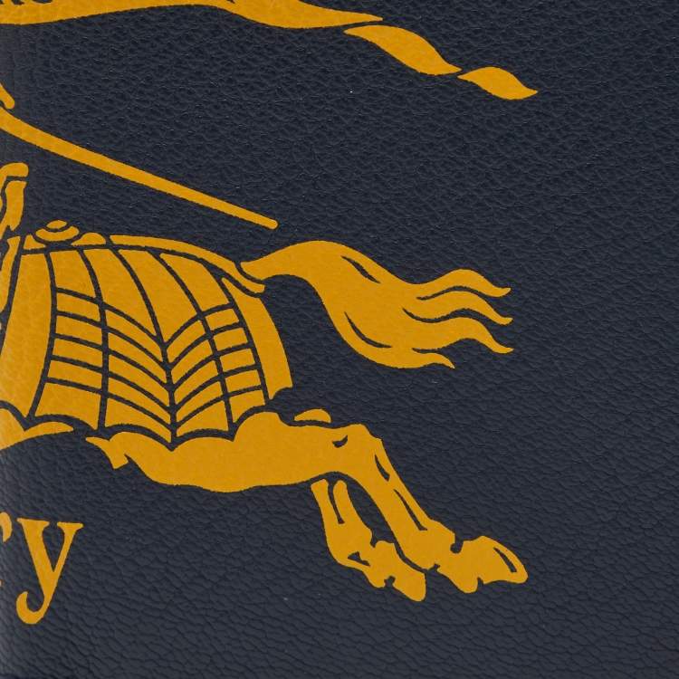 مملوكة مسبقًا Burberry Blue/Green Crest Print Leather Bifold Wallet
