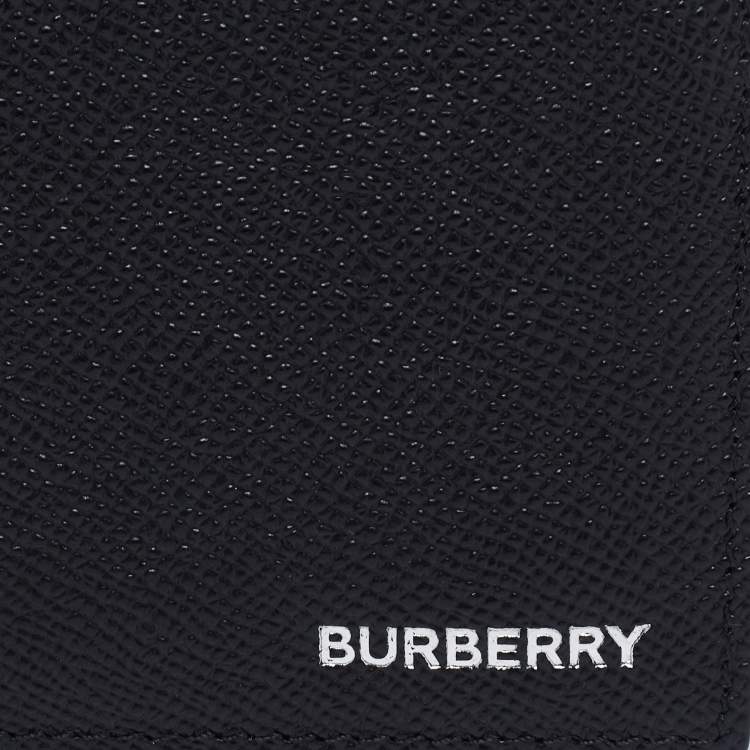 Pre Owned Burberry Black Grained Leather Bifold Wallet
